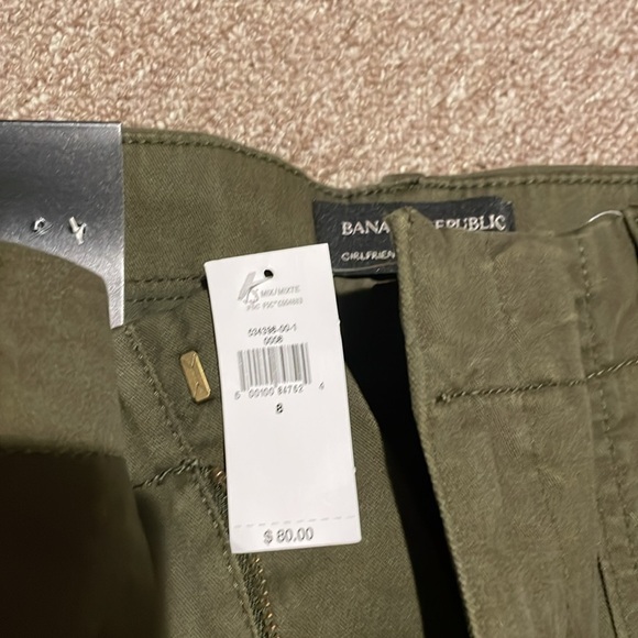 Banana Republic Girlfriend Chino. - Picture 8 of 13
